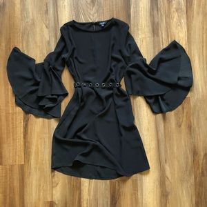 Simply Vera Vera Wang Bell Sleeve Black Dress XS